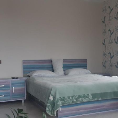 One Bedroom Apartment In If City :) Ivano-Frankivsk Exterior photo